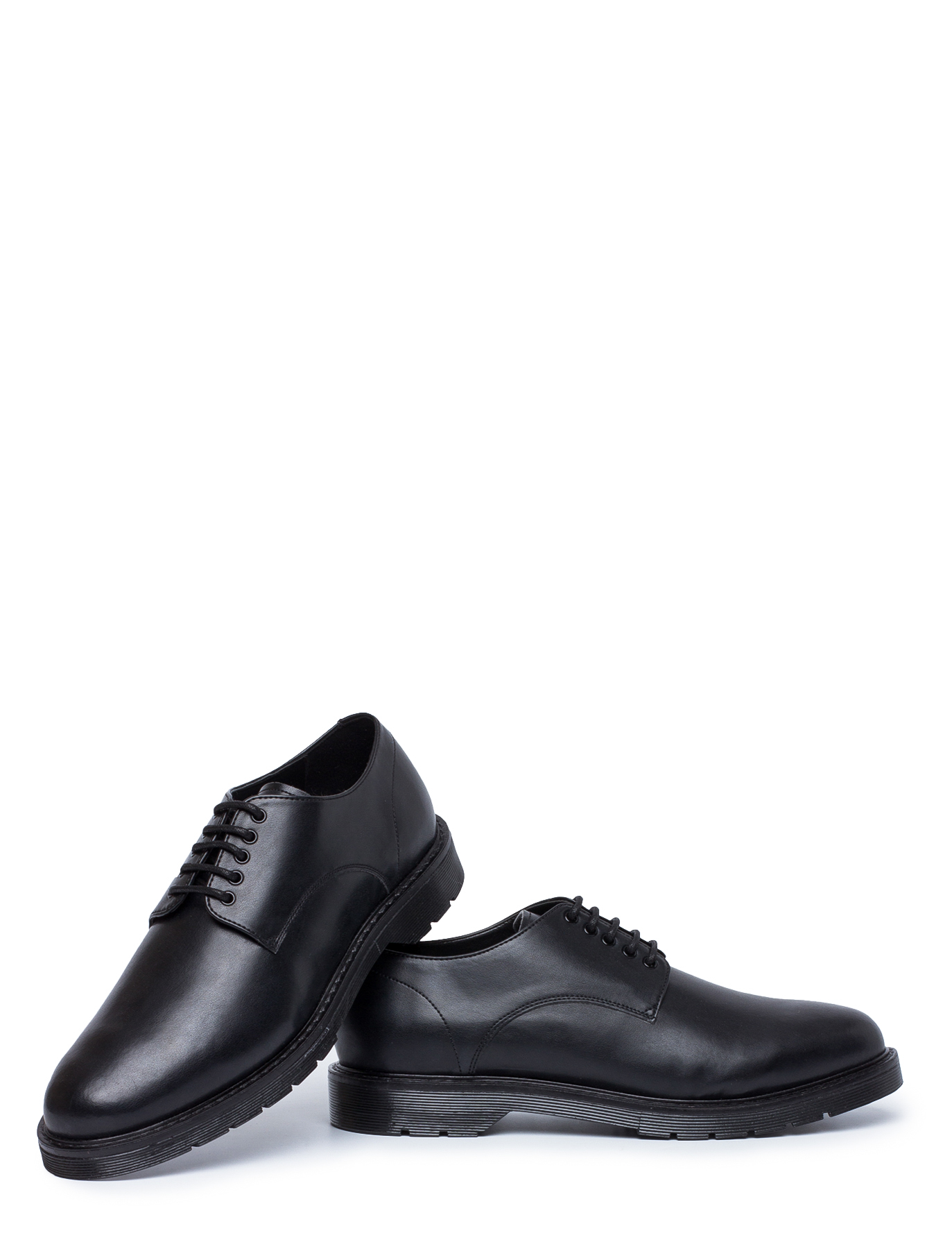 Ботинки Armani Exchange. Цвет default