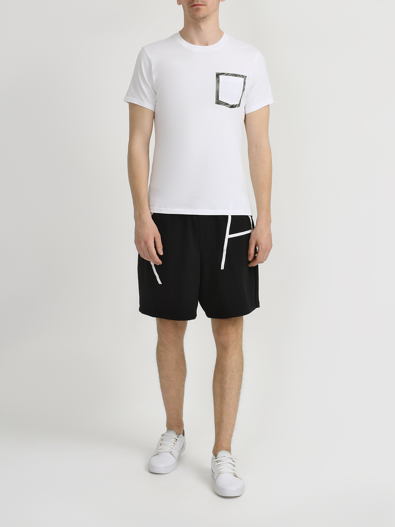 

Armani Exchange Шорты, Cherno_belyy, Шорты