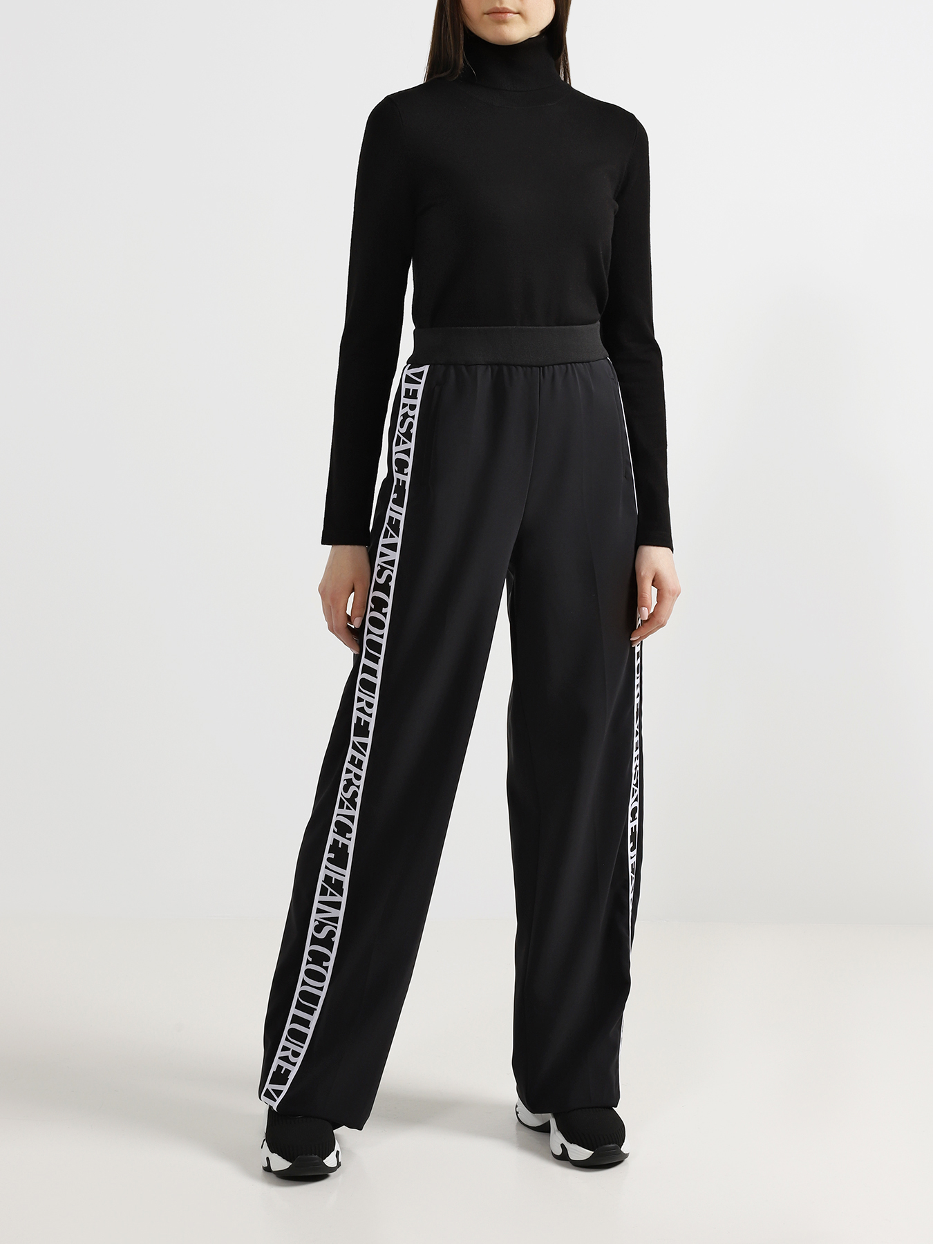 

Versace Jeans Couture Широкие брюки, Chernyy, Широкие брюки