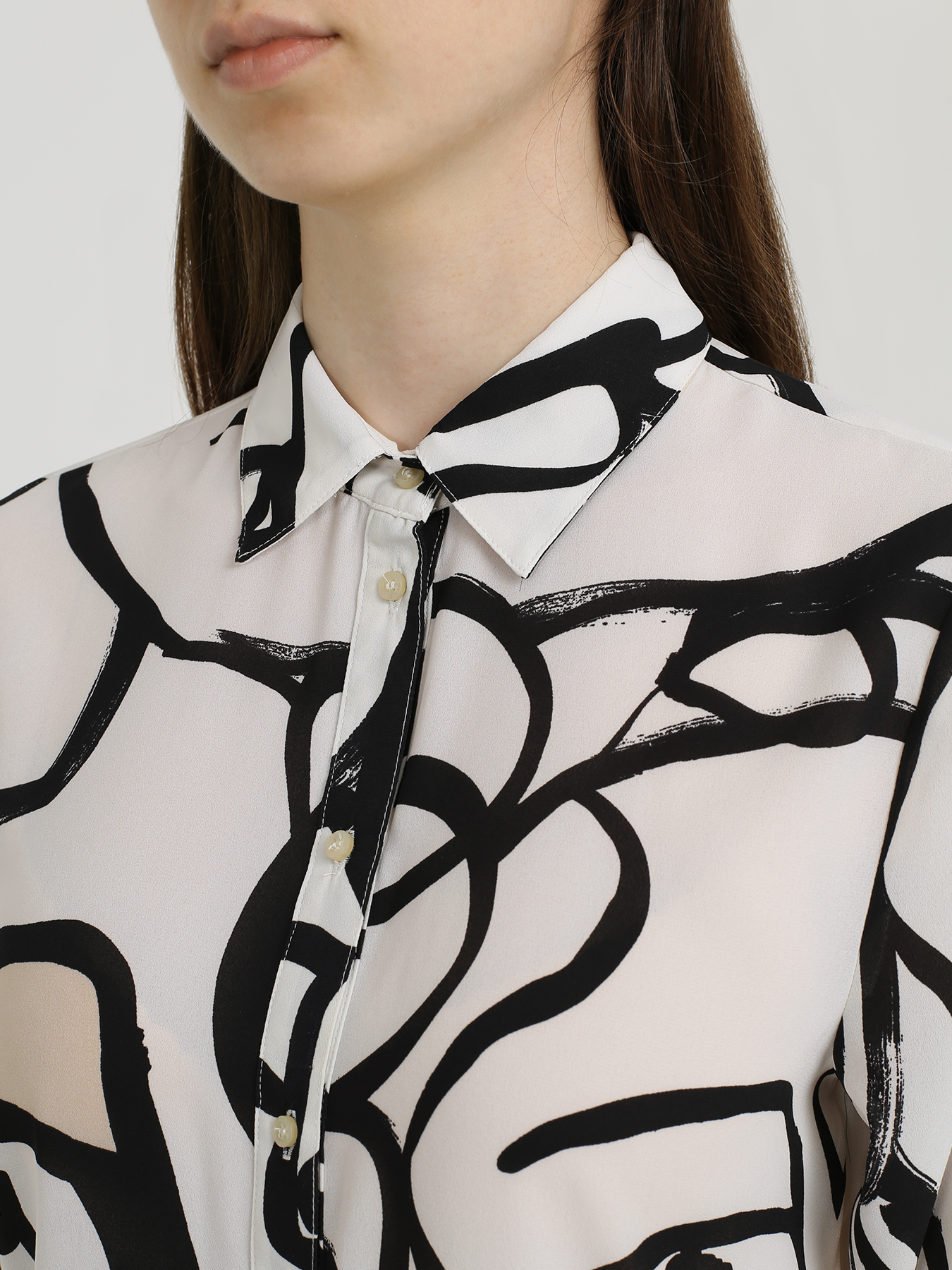 Armani Exchange Женская блузка с рисунками 353109-044 Фото 3