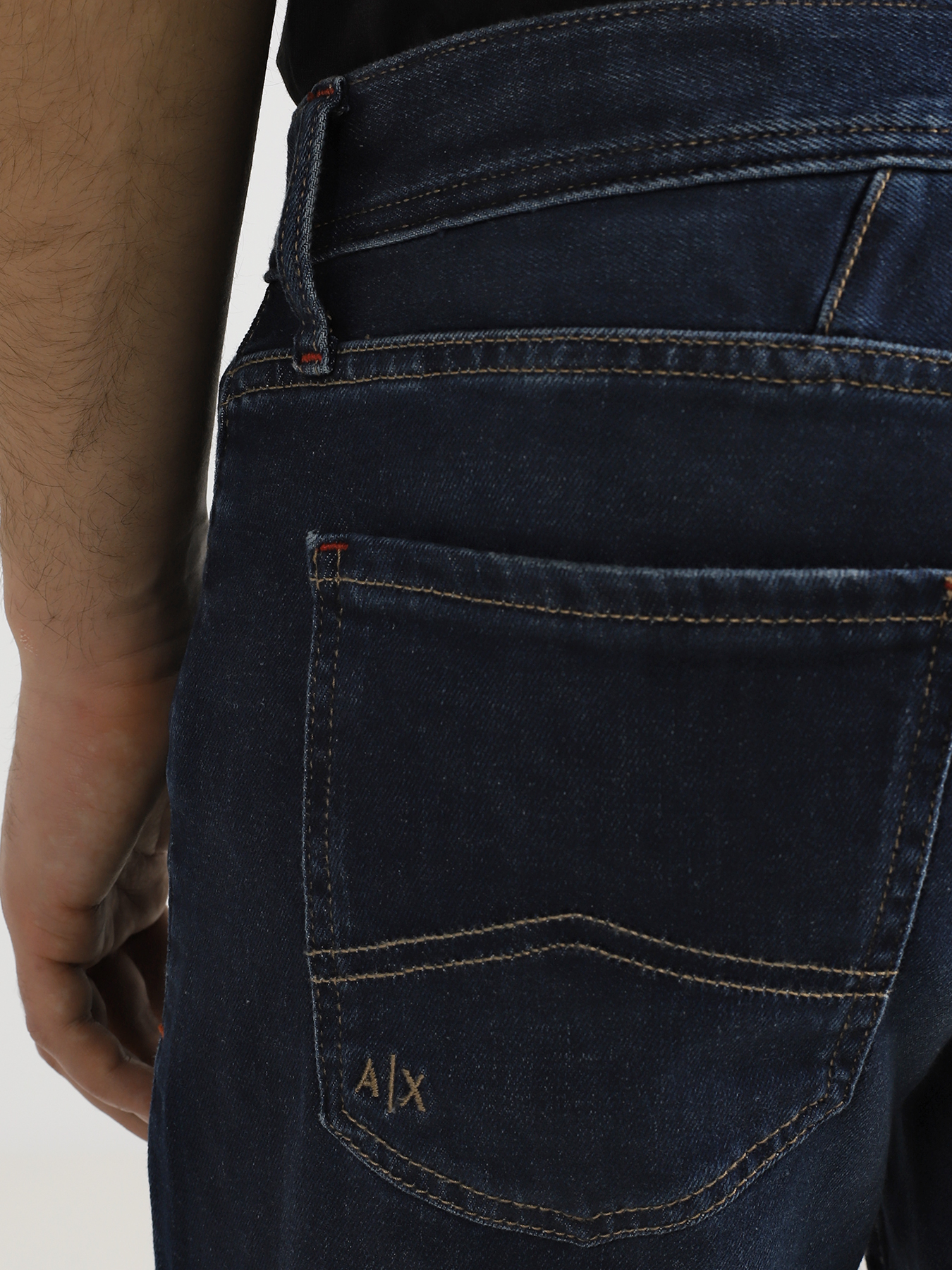 Armani Exchange Мужские рваные джинсы J16 353146-016 Фото 4