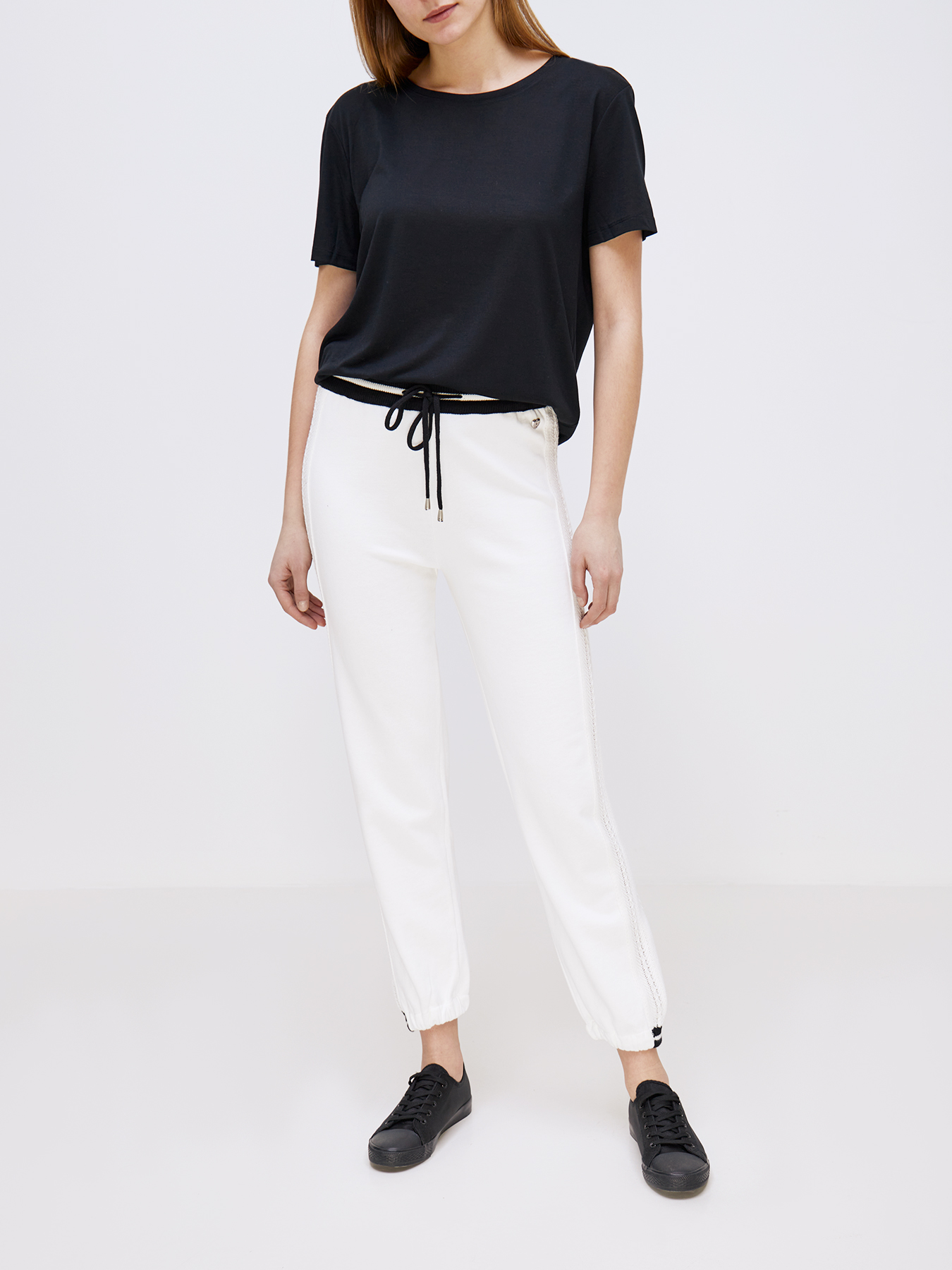 Спортивные брюки