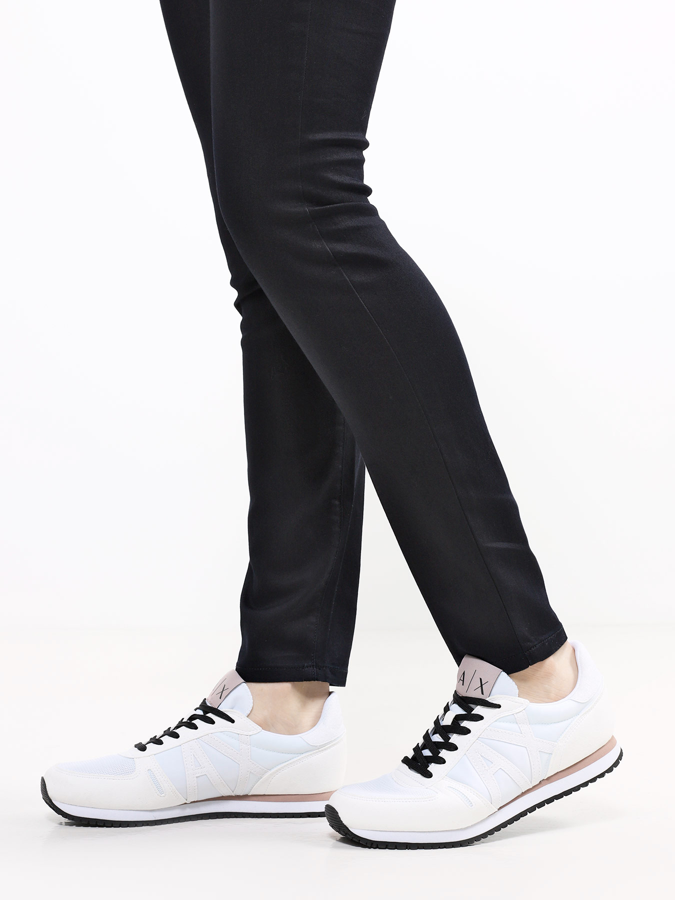 

Armani Exchange Женские кроссовки, Belyy, Женские кроссовки