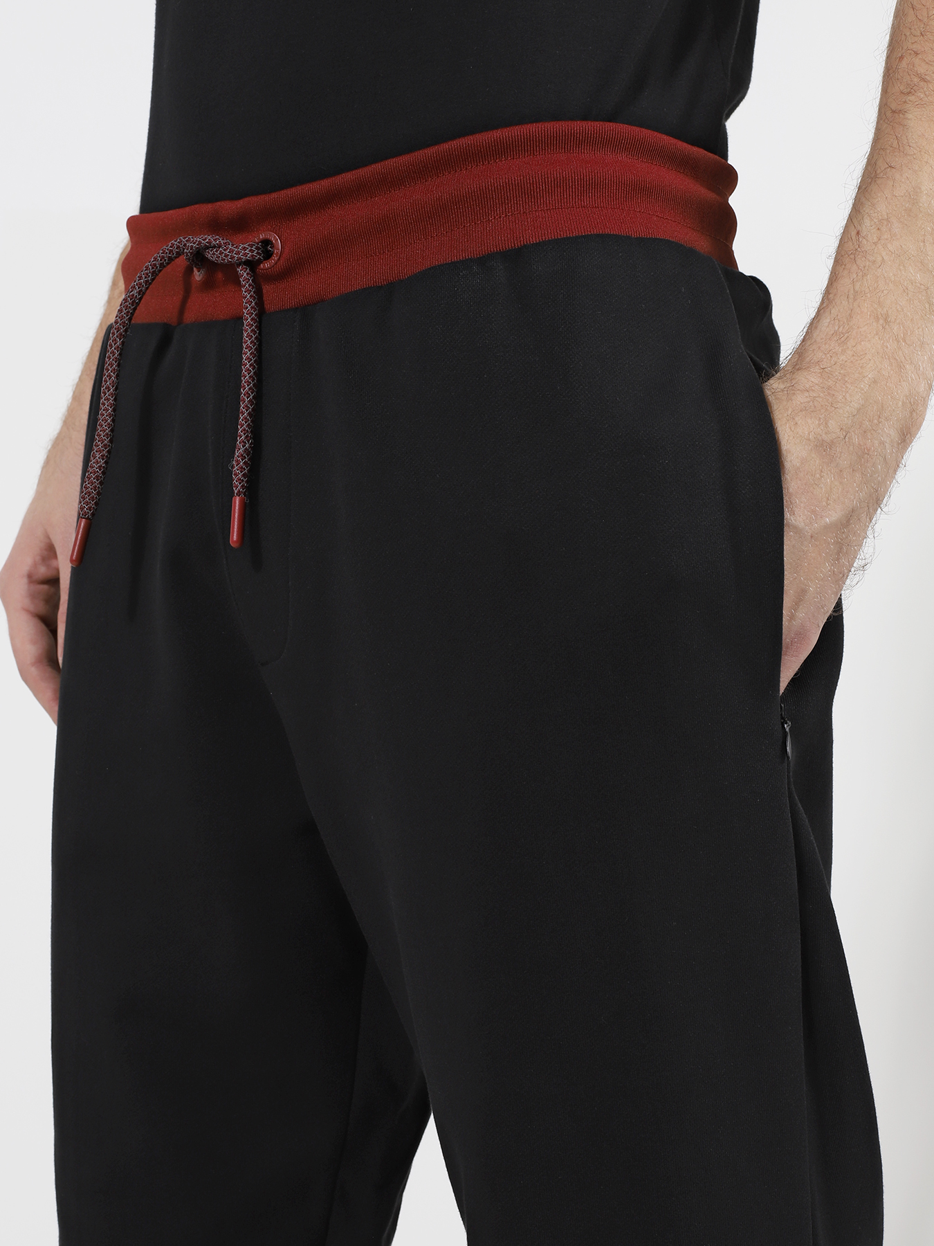 Спортивные брюки Armani Exchange 363999-046, цвет черный, размер 54-56 - фото 5