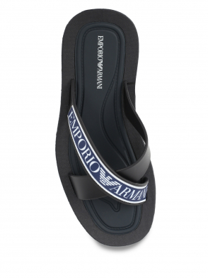 Шлепанцы Emporio Armani. Цвет default. Изображение 5