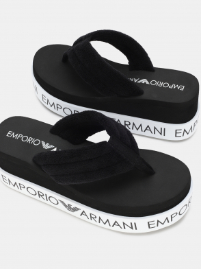Шлепанцы Emporio Armani Шлепанцы Emporio Armani