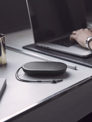 Беспроводная акустическая система Beoplay P2 Bang & Olufsen Беспроводная акустическая система Beoplay P2 Bang & Olufsen
