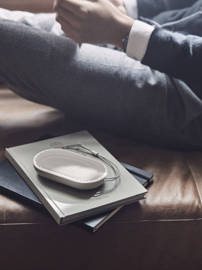 Беспроводная акустическая система Beoplay P2 Bang & Olufsen Беспроводная акустическая система Beoplay P2 Bang & Olufsen