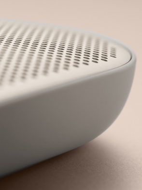 Беспроводная акустическая система Beoplay P2 Bang & Olufsen Беспроводная акустическая система Beoplay P2 Bang & Olufsen